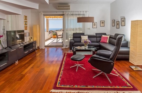Gornji Kono Villa | Villa Mia