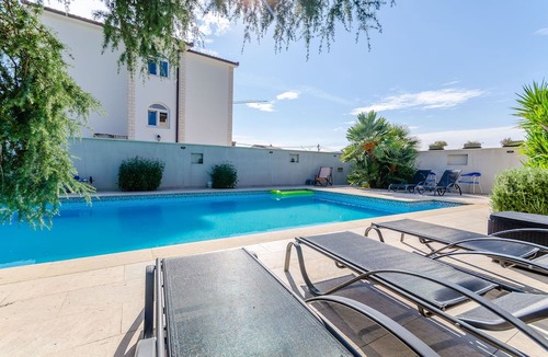 Seget Vranjica Apartment | Apartments Milivoj (34421-A3) - Seget Vranjica