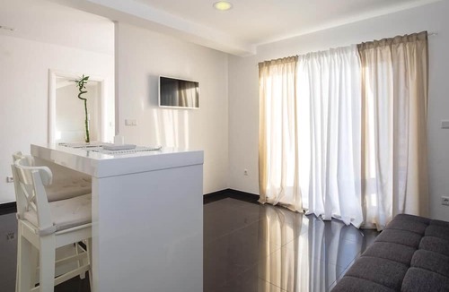 Jesenice Apartment | Nice apartment in Jesenice