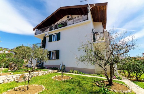 Okrug Gornji Apartment | Apartments Mate (47001-A4) - Okrug Gornji (Ciovo)