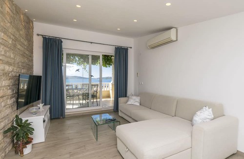 Okrug Gornji Apartment | Apartments Maja (40521-A2) - Okrug Gornji (Ciovo)