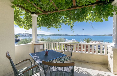Okrug Gornji Apartment | Apartments Maja (40521-A2) - Okrug Gornji (Ciovo)