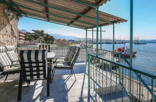 Kastel Gomilica Apartment | 2 bedroom cozy apartment in Kastel Gomilica
