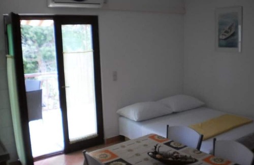 Okrug Gornji Apartment | Apartment Tomislav (46401-A1) - Okrug Gornji (Ciovo)