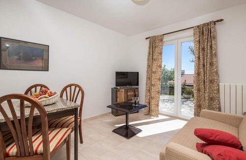 Icici Apartment | Awesome apartment in Icici with WiFi