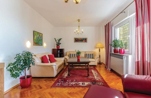 Zurkovo Apartment | Gorgeous apartment in Kostrena with WiFi