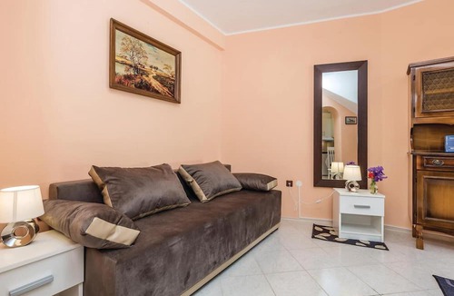 Mihotici Apartment | Cozy apartment in Matulji with WiFi