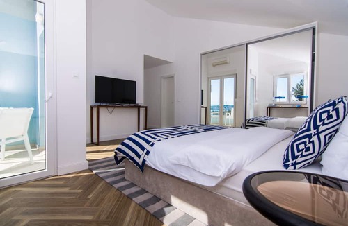 Trogir Apartment | Penthouse Deep Blue near Trogir