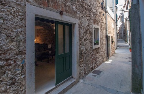 Sibenik Old Town Apartment | Apartments Barone/Studio apartment 1