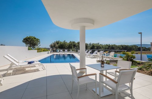 Seget Vranjica Apartment | Luxury Apartment Nautica with Pool II