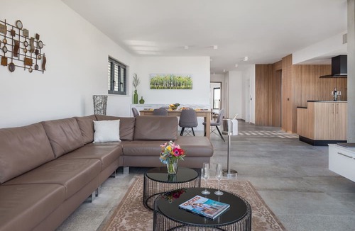 Seget Vranjica Apartment | Luxury Apartment Nautica with Pool II