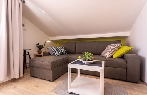 Silo Apartment | Apartmani Tina