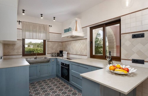 Vrvari House | Villa Casa Rea by Interhome