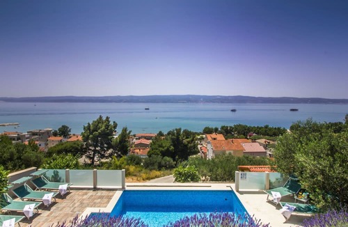 Duce House | Villa Parsella by Interhome