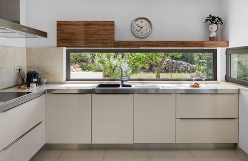 Duce House | Villa Parsella by Interhome