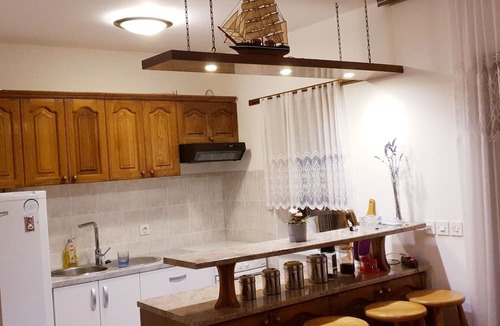 Srima Apartment | 'Adriana R.' by Interhome