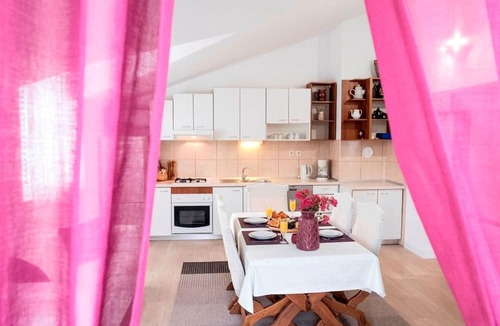 Peracko Blato Apartment | Cosy apartment for 5 guests with pool, WIFI, A/C, TV and patio