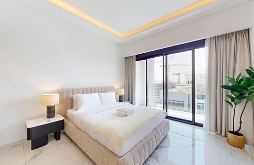 Nad Al Sheba Apartment | Serene Studio l Spacious and Modern l Meydan