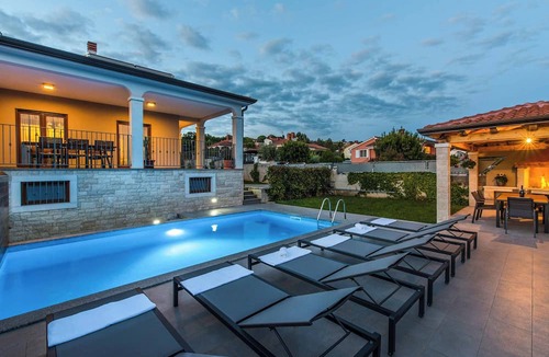 Rojci Villa | Villa Ancora - Four Bedroom Villa, Sleeps 8
