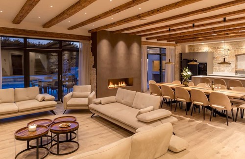 Mofardini Villa | Villa Lithos by Villas Guide