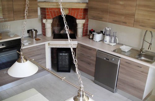 Vela Luka Villa | Villa 'Klematis' with Sea View, Private Pool and Wi-Fi