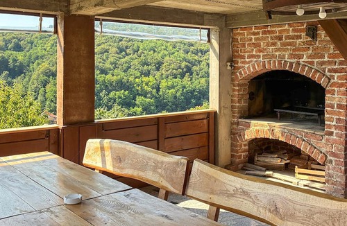 Hrascina House | Nice home in Donji Kraljevec with WiFi