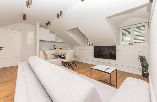 Makarska Old Town Apartment | Palace Heritage apartments