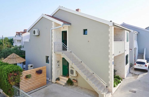 Kastel Stafilic Apartment | Apartments Vujina - Premium Studio Apartment with Terrace 1 (Petra)