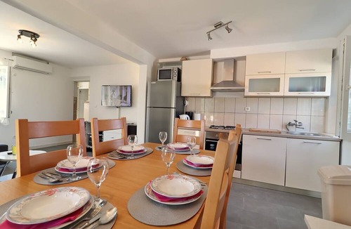 Zrnovo Villa | Villa Ivana - Three-Bedroom Villa with Private Pool