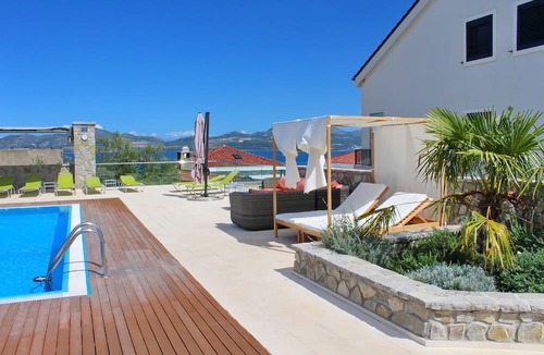 Drace Apartment | Fancy Apartments Kula