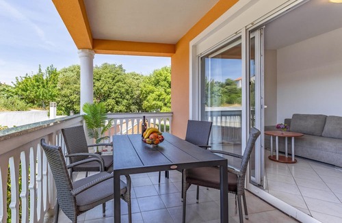 Banjole Apartment | Apartments with Shared Pool Rocco 1