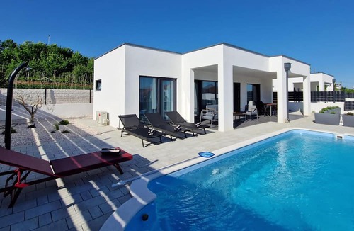 Posedarje House | Cozy home in Posedarje