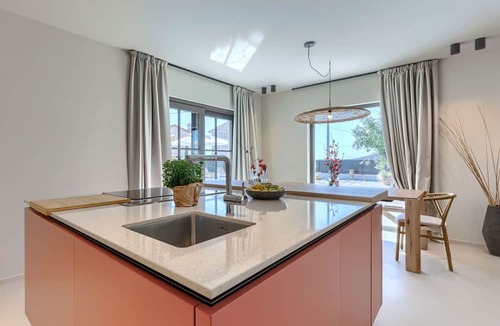 Dracevac House | Stunning villa for 6 people with WIFI, private pool, A/C, TV and terrace