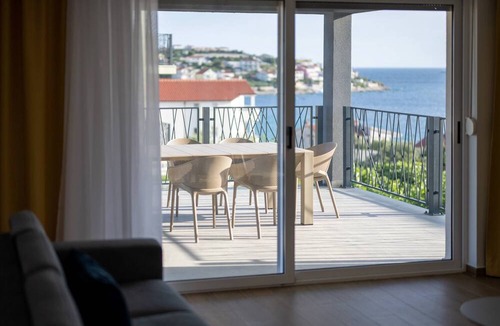 Sevid Apartment | Luxury Living at Horizon Retreat
