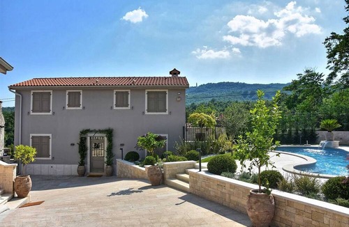 Jakomici Villa | Vacay Villa Zita with Swimming Pool