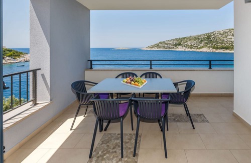 Razanj Apartment | Villa Lavanda Deluxe
