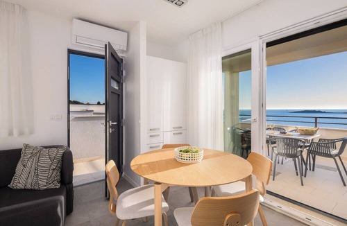 Razanj Apartment | Villa Lavanda Deluxe