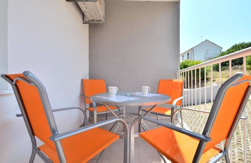 Sutivan Apartment | BRETIA apartments & more