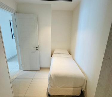 Sharm Apartment | Oscar Apartment in Address Beach Resort Fujairah