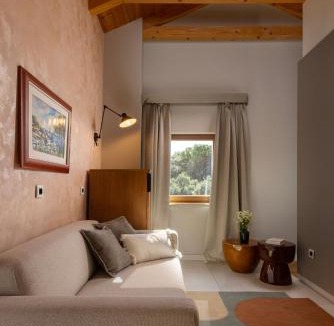 Gornji Kono Hotel | Palace Natali