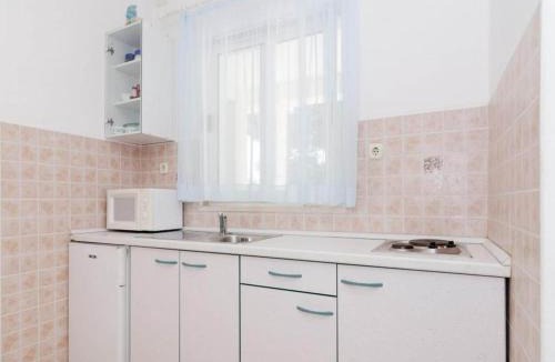 Orebic Apartment | Apartments Villa Dinga - Borak - Standard One Bedroom Apartment with Balcony and Sea View No 3