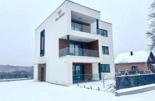 Ivanic-Grad Apartment | Apartments Villa Wood - Two Bedroom Apartment with terrace and pool view W2