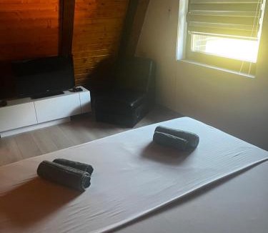 Mladenovac Villa | BlackPoolHouse