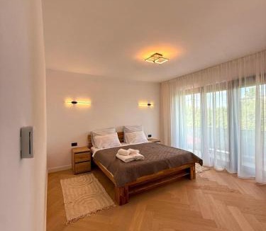 Buftea Villa | Atiye