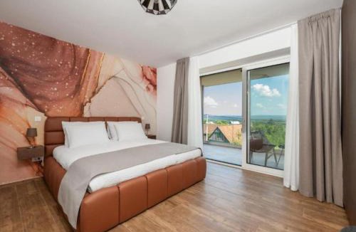 Ivanic-Grad Apartment | Apartments Villa Wood - Two Bedroom Apartment with terrace and pool view W3