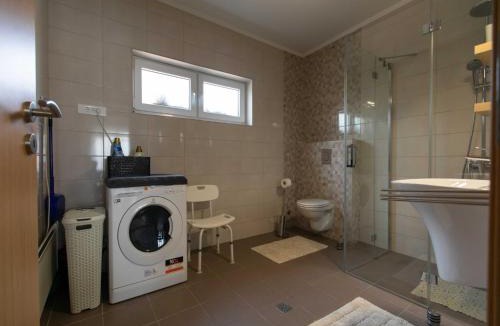 Cvetkovic Apartment | Apartment Slavek- Two Bedroom Apartment With Balcony