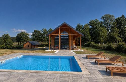 Gospic Villa | Villa Chillika