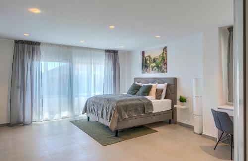 Pakostane Villa | Villa Generacija - Luxury 5-Bedroom Villa with Private Pool & Jacuzzi