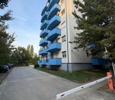 Timisoara Apartment | Los Palos Apartament - Balcony, Private Parking