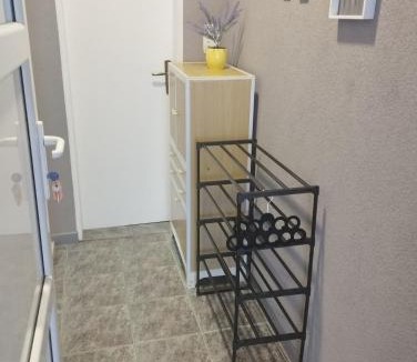 Nozicko Apartment | Private apartment, free garage and garden